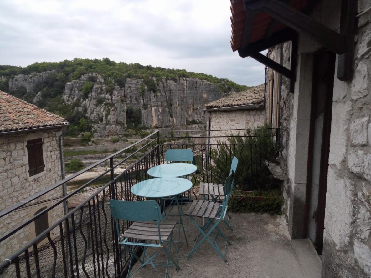 Maison Pierre Et Voute Au Coeur Du Village バラジュック エクステリア 写真